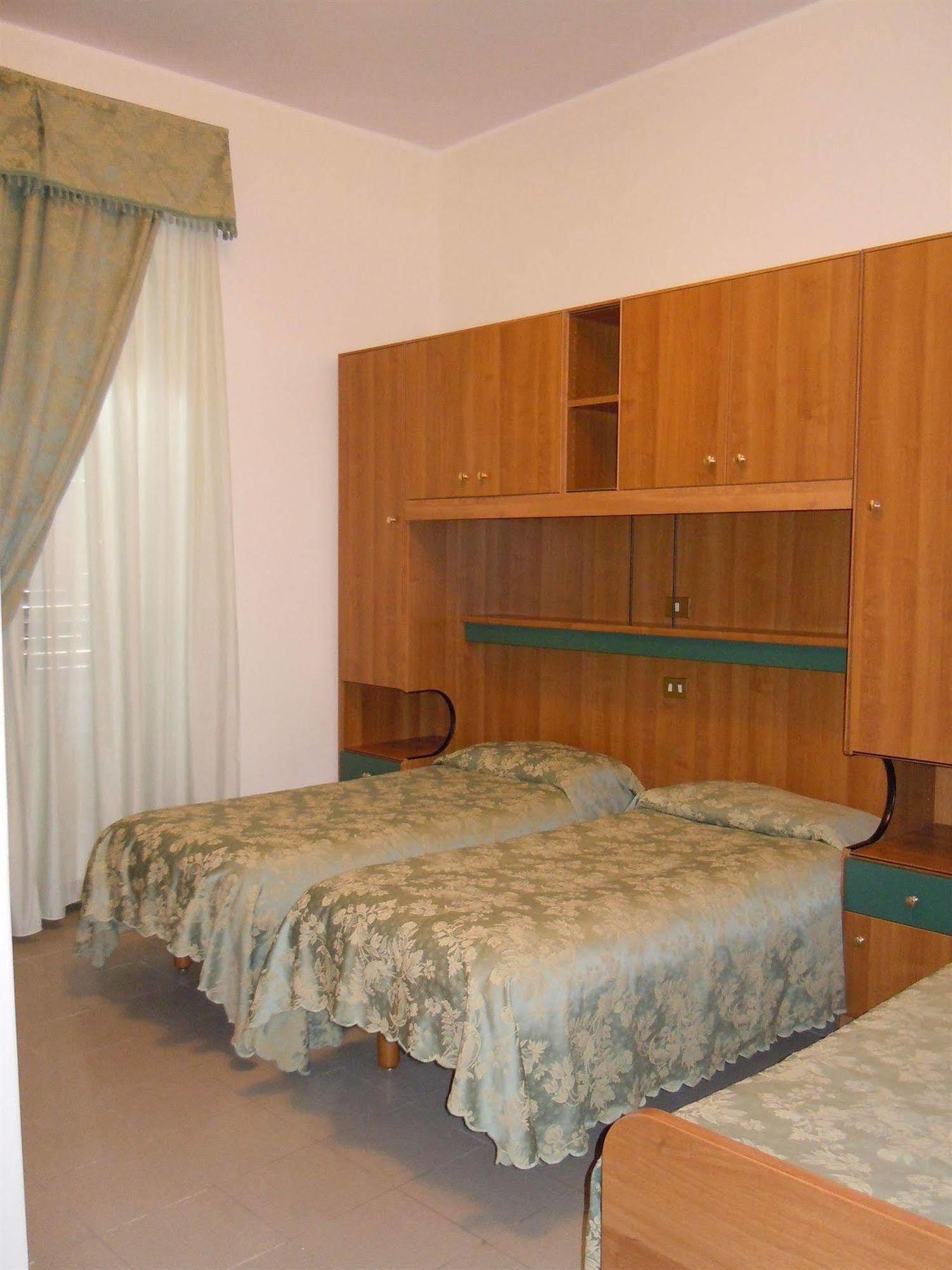 רומא Hotel Papa Germano מראה חיצוני תמונה